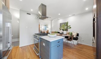 1130 COLONIAL Ave, Alexandria, VA 22314