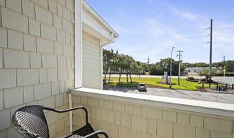 602 W Fort Macon Rd 233, Atlantic Beach, NC 28512