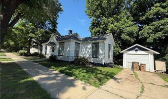 610 N 5th St, Atchison, KS 66002