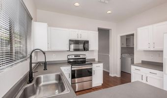 40713 N COURAGE Trl, Anthem, AZ 85086
