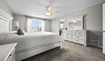 43 Burroughs Dr, Ashville, OH 43103