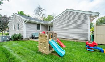 301 5th Street Pl SE, Altoona, IA 50009