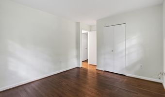 5133 RED FOX Dr, Annandale, VA 22003