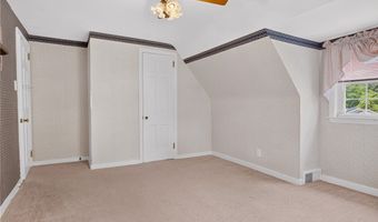 2848 Anderson Dr, Allison Park, PA 15101