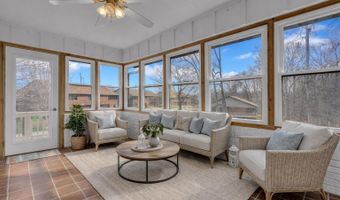 500 Greentree Dr 11, Bedford, IN 47421