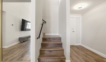 5310 Zelzah Ave 302, Encino, CA 91316