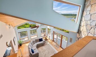 96 Starr Dr, Narragansett, RI 02882