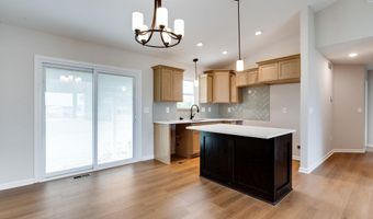 1631 N Magnolia Ct, Andover, KS 67002