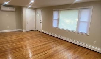 316 Manolla Ave, Warwick, RI 02888