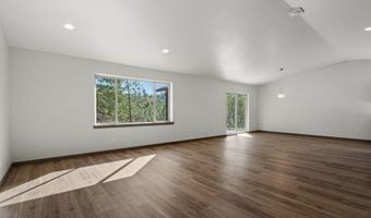 4953 E Sarah Loop, Athol, ID 83801