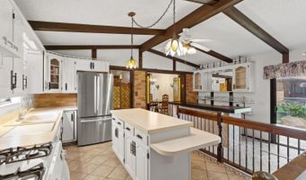 822 Croswell, Adrian, MI 49221