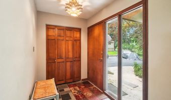4787 Dawson Dr, Ann Arbor, MI 48103