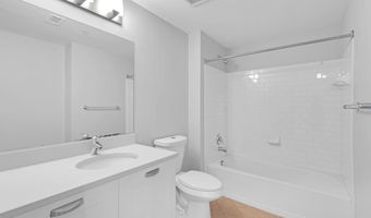 2451 MIDTOWN Ave 714, Alexandria, VA 22303