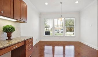 8000 Stonelake Village Ave #704, Baton Rouge, LA 70820