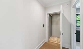 7805 CAYUGA Ave, Bethesda, MD 20817