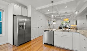 925 DECATUR St NW, Washington, DC 20011