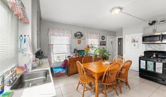 129 Cleveland St, Central Falls, RI 02863