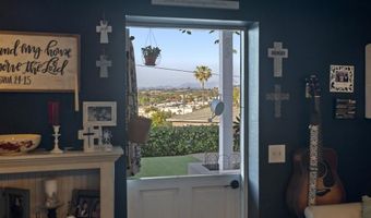 8140 Pasadena Ave, La Mesa, CA 91941