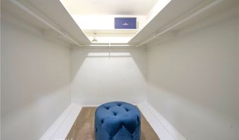 16529 Adlon Rd, Encino, CA 91436