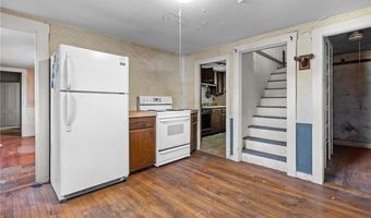 96 Log Bridge Rd, Coventry, RI 02827