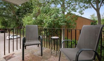 71 Kennedy Dr 71, Bridgeport, CT 06606