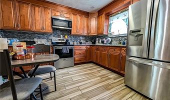 58 Richard St, Cranston, RI 02910