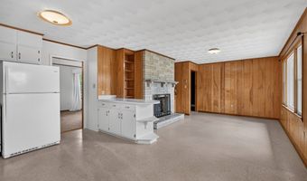 16019 Briarwood Ln, Abingdon, VA 24210