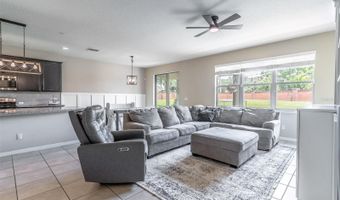 652 BISHOP BAY Loop, Apopka, FL 32712