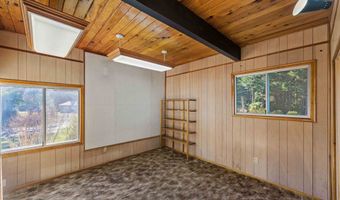 87463 MCTIMMONS Ln, Bandon, OR 97411