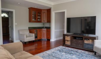 3259 CHRISLAND Dr, Annapolis, MD 21403
