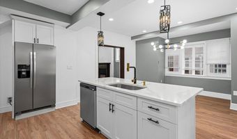 7 YORK Ct, Baltimore, MD 21218