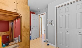 580 River Rd, Cambridge, VT 05464