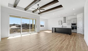 1599 Grayhawk Dr, Basehor, KS 66007
