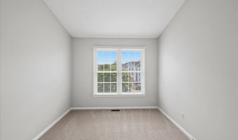 299 S PICKETT St, Alexandria, VA 22304