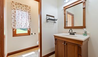 445 Fudges Creek Rd, Barboursville, WV 25504