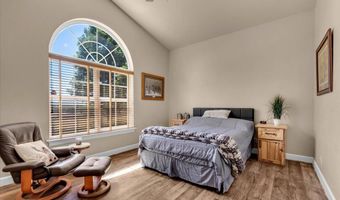 4905 Parkville Rd, Anderson, CA 96007