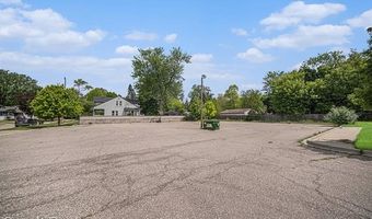 35540 W Michigan Ave, Allen Park, MI 48184