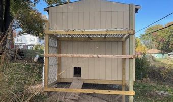 1704 Linden Ln, Atchison, KS 66002