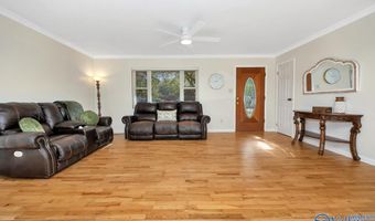 612 Hereford Dr, Athens, AL 35611