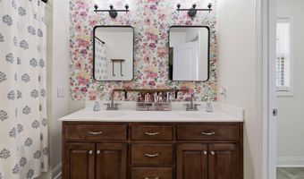 424 Granite Cir, Albertville, AL 35950