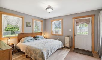 153 May St, Canaan, NH 03741