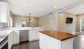 695 BRUSHY CREEK MAIN, Arley, AL 35541