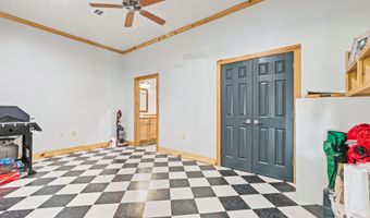 726 Veterans Memorial Dr, Abbeville, LA 70510