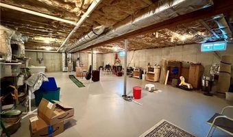 107 Bella Vista Cir 107, Glocester, RI 02859