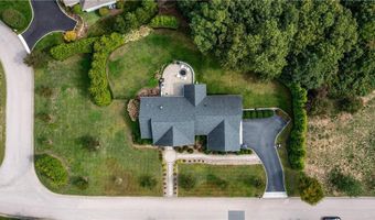 201 Rodman Ln, North Kingstown, RI 02852