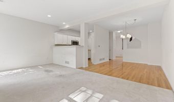 16 Edward Cir, Bedford, NH 03110