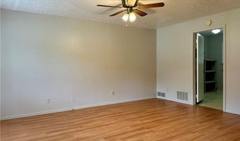 4827 Dunsmore Ave, Ashtabula, OH 44004