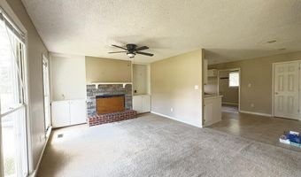 2701 N JEFFERSON St, Albany, GA 31701
