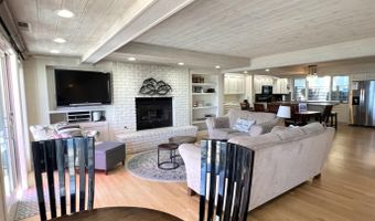 339 Beach Dr, Aptos, CA 95003