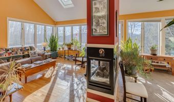 241 Windmill Rd, Campton, NH 03223